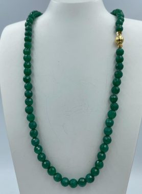 Collana di Agata verde faccettata con chiusura in oro