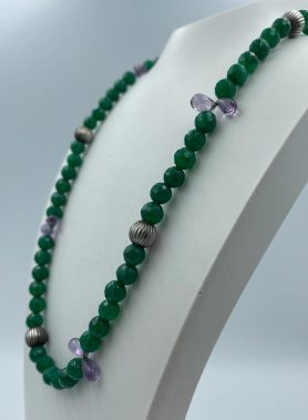 Collana di Agata verde con elementi di ametista