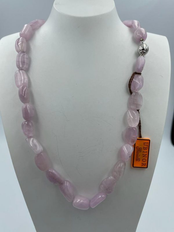 Filo di kunzite naturale con taglio sasso